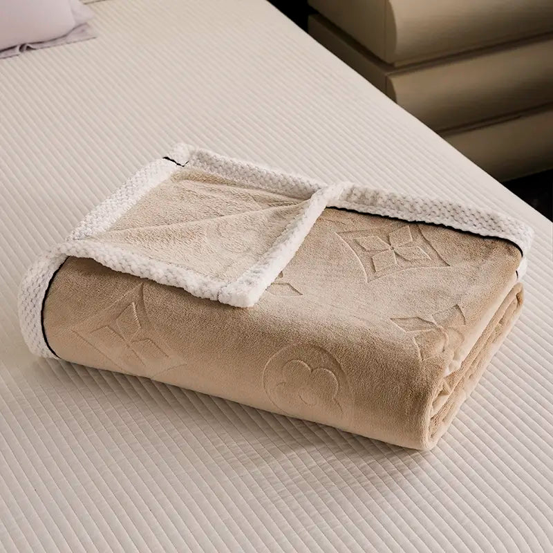 ☁️ Embroidered Milk Fleece Throw Blanket, Soft Single‑Layer Sofa & Bed Blanket, Cozy Home Gift