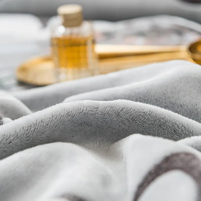 ☁️ Embroidered Milk Fleece Throw Blanket, Soft Single‑Layer Sofa & Bed Blanket, Cozy Home Gift